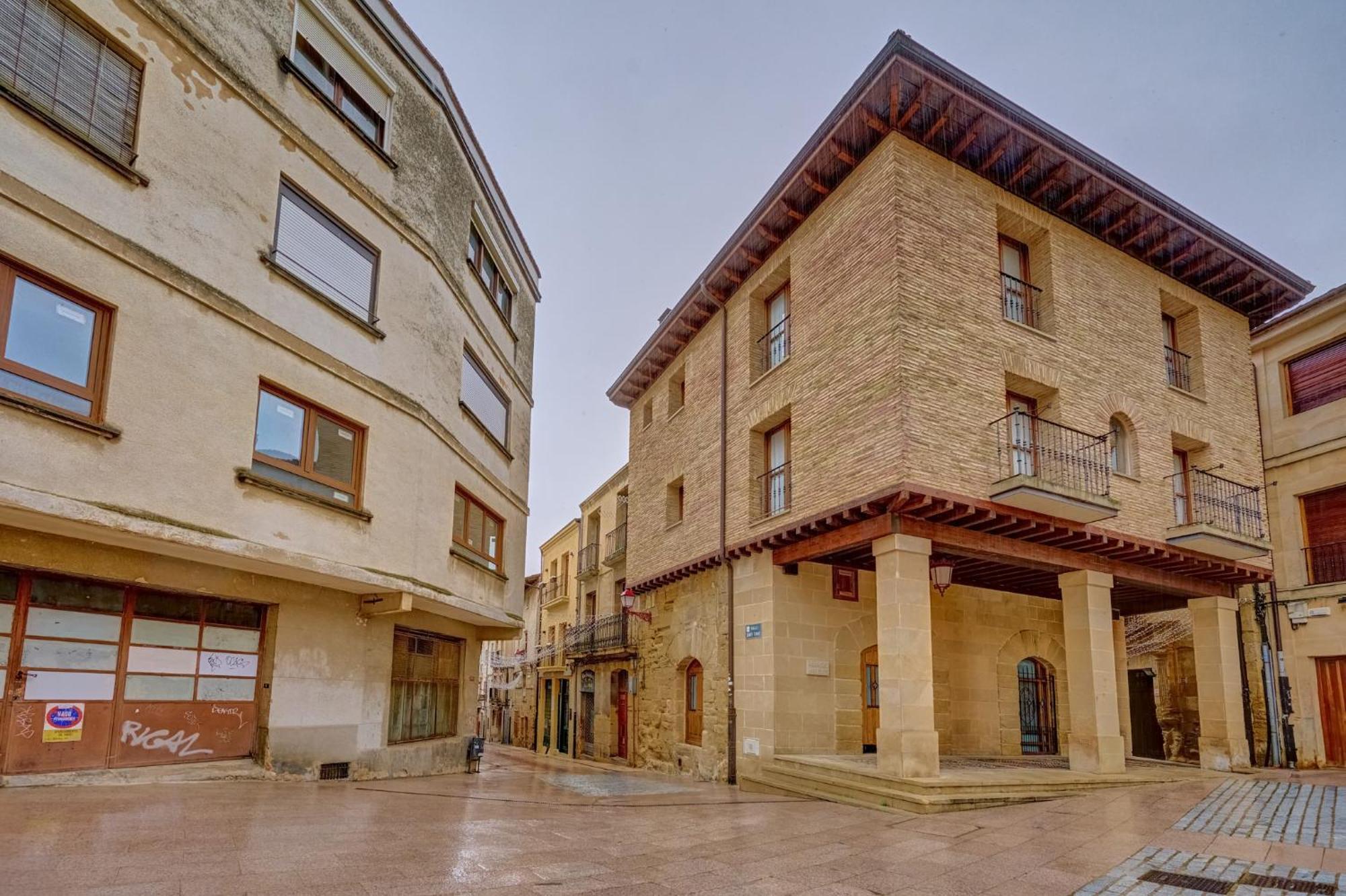 Estudio הארו מראה חיצוני תמונה